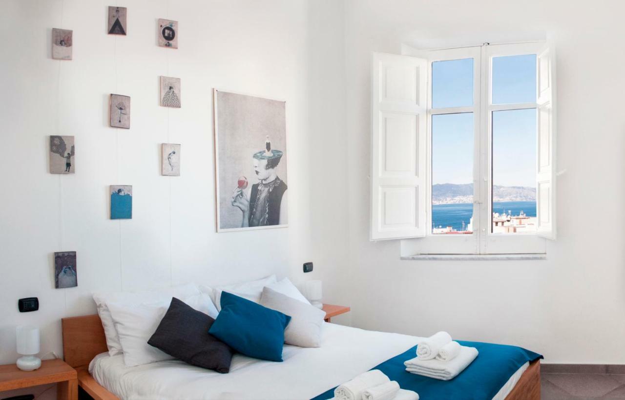 B&B Fuori Squadro - In Centro Con Terrazza Relax Vista Mare Reggio di Calabria Exteriör bild